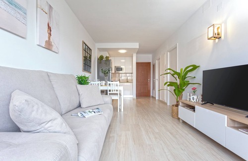 Torreblanca Apartment | Sunstay Flat I Seaviews Fuengirola Beach