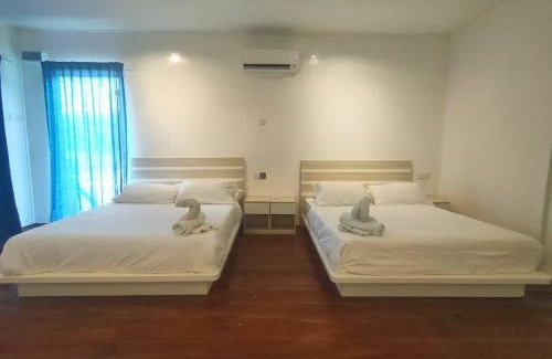 Tioman Island House | Sunsurf Resort Juara