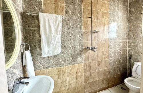 Utako Apartment | SUNVIEW PENTHOUSE CONDO 24hrs LIGHT, AC & WIFI