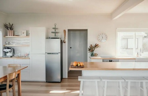 Moyne Shire House | Sunways ~ beach front