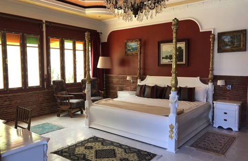 Malabata House | Superb room for 5 people with pool in Tangier
