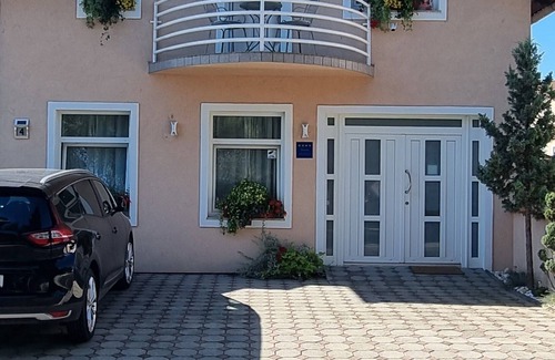 Varazdinske Toplice Apartment | Super 4 star apartment in center Varaždinske Toplice, Croatia!