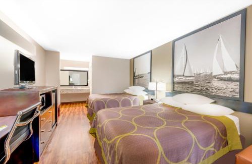Alexander City Hotel | Super 8 by Wyndham Alexander City