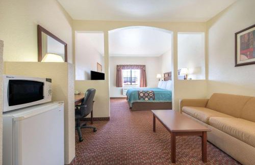 Abilene Hotel | Super 8 by Wyndham Abilene South