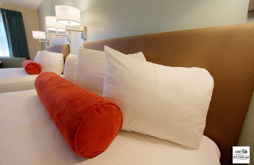 Florence Hotel | Super 8 by Wyndham Florence OR