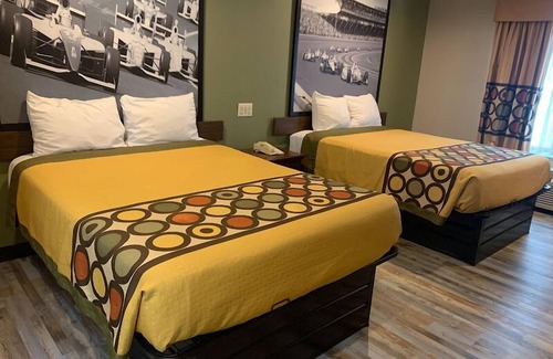 Frankfort Hotel | Super 8 by Wyndham Frankfort IN