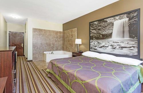 North Chesterfield Hotel | Super 8 by Wyndham Hull Street Midlothian Richmond Area