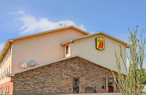 Mesilla Park Hotel | Super 8 by Wyndham Las Cruces University Area