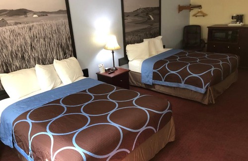 Lewiston Hotel | Super 8 by Wyndham Lewiston