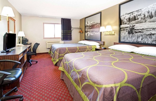 Del Camino Hotel | Super 8 by Wyndham Longmont/Del Camino