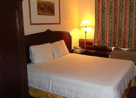 Plover Hotel | Super 8 by Wyndham Plover Stevens Point Area