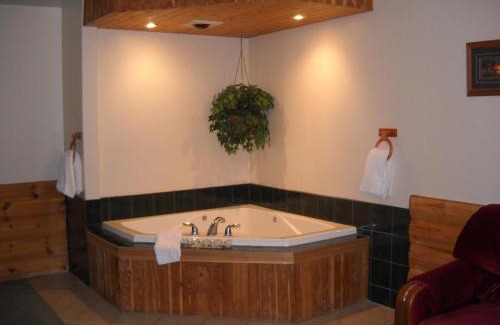 Plover Hotel | Super 8 by Wyndham Plover Stevens Point Area