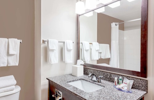 Prince Albert Hotel | Super 8 by Wyndham Prince Albert