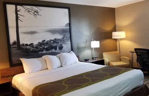 St. Cloud Hotel | Super 8 by Wyndham St. Cloud