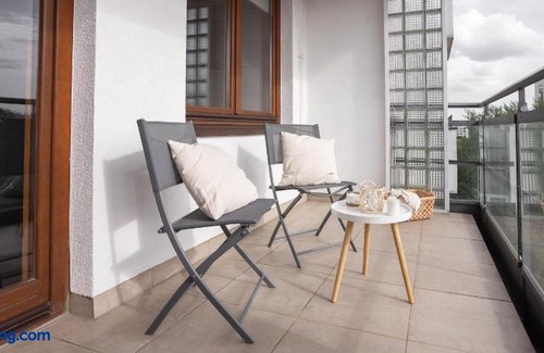 Sielce Apartment | Super Apart Bobrowiecka 3