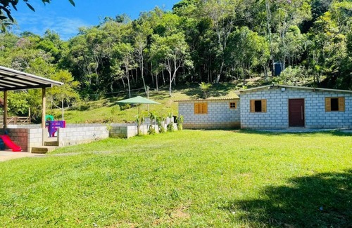 Juquitiba House | Super cozy, equipped farmhouse, rich in greenery and fresh air, with swimming pool.