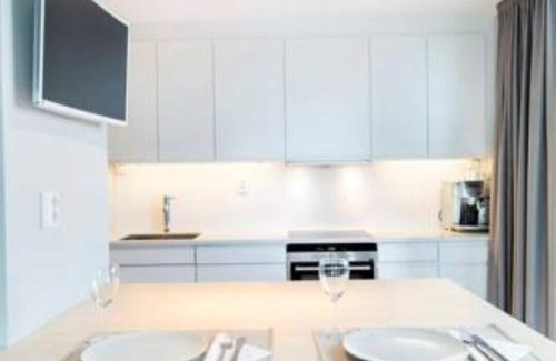 Bjørvika Apartment | Super Central Designer Penthouse at 19th Floor With Amazing View!