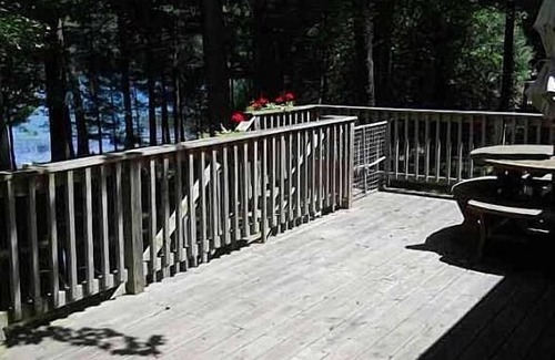 Amherst Junction House | Super-Comfortable House on Super-Clean Sunset Lake