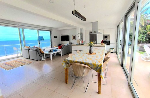 Los Realejos Villa | Super Comfortable Nature Villa in front of the SEA, with Jacuzzi and Sauna.