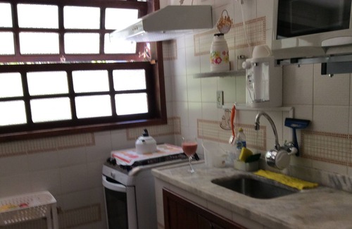 Maringa House | Super cozy house, 1.5Km Gastronomic Center Vila de Maringá MG - Downtown