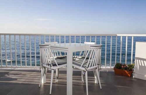 Nerja City Centre Apartment | Super Front Line Modern New Apartm