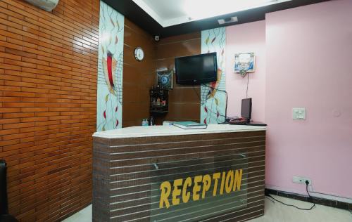Patel Nagar Hotel | Super Hotel O J P Inn Near Patel Nagar Metro Station