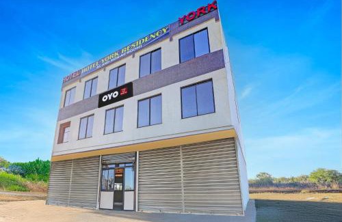 Bhopal Hotel | Super Hotel O York Residency