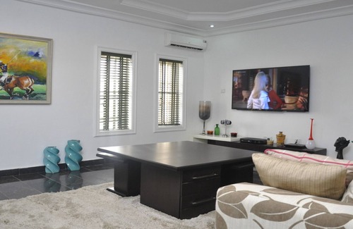 Wuse 2 Apartment | Super Luxury Furnished 2-Bedroom Apartment