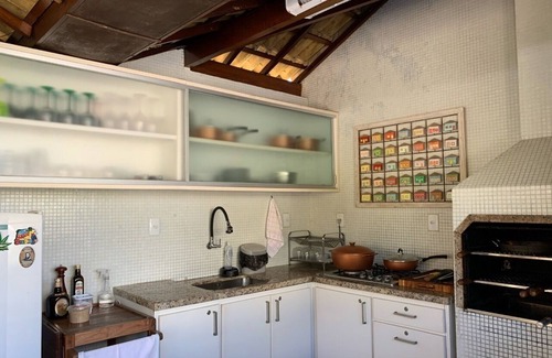 Catu de Abrantes House | Super nice house in Busca Vida, 50m from the beach!