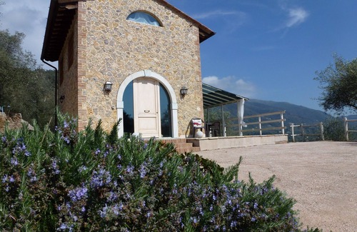 Camaiore House | Super nice house with pool, garden and tasteful furnishings.
