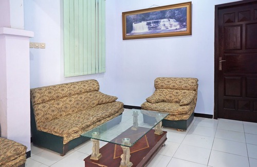 Tulungagung Hotel | Super OYO 92965 Trisna Patihan Resort