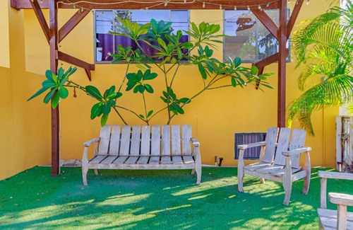 Santa Rosa Bed & Breakfast | Super Spacious Room 5min from the beach