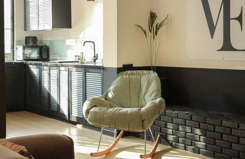 Chugureti Apartment | Super Stylish Apartment For 4 Near Fabrika
