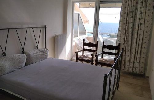 Nea Michaniona Apartment | Super view seafront apartment