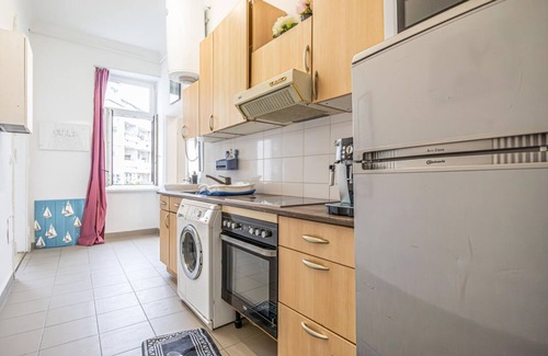 Brigittenau Apartment | Superb 2BR Apt. Very Spacious @the Millenium Tower