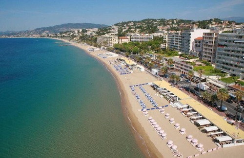 Cannes City Centre Apartment | Superb 2P - panoramic view 100M from the beach