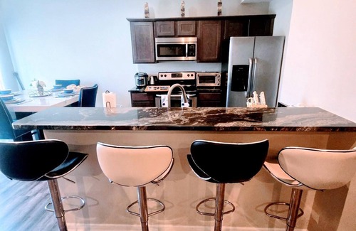 Grimes House | Superb 3-bedroom house with AC in charming Grimes