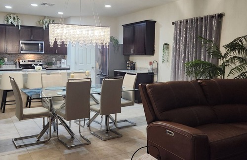 Maricopa House | Superb 4-bedroom house with AC in Maricopa