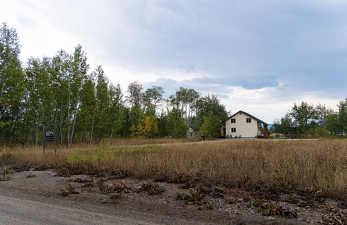 Island Park Cabin | Superb 5-bedroom 4.5-bathroom with Brand New Hot Tub! Freshly Updated!
