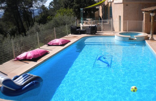 Vidauban House | Superb air-conditioned villa - Breathtaking view - Swimming pool, Jacuzzi