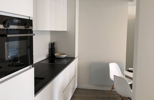 Knokke Apartment | Superb apartment 1ch, 50m2, fully equipped for 2 people, 70 m from the dike