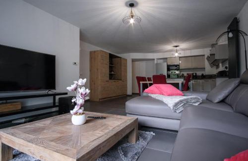 Briancon Apartment | SUPERB apt with BALCONY in BRIANÇON
