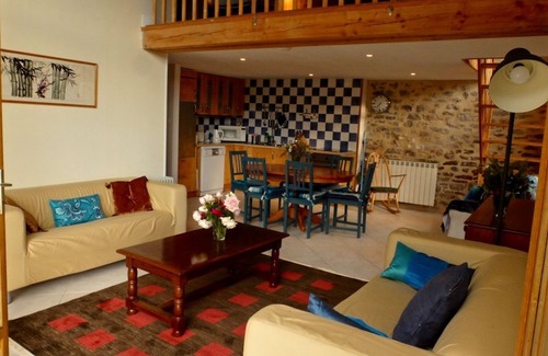 Ambeyrac House | Superb barn in the Lot valley