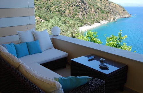 Livadi Villa | Superb beachfront house safe and quiet ideal for your holidays