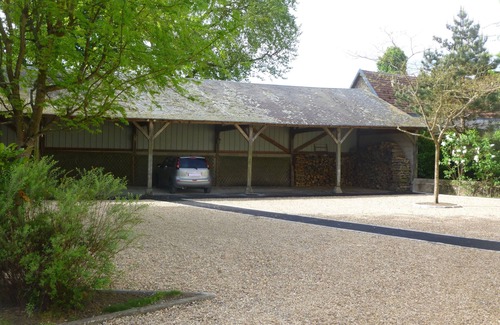 Saint-Branchs House | Superb, comfortable gîte, heated indoor pool (April to Oct.), 14 adults