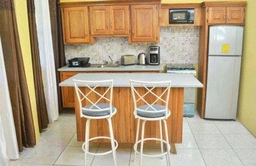 Bon Accord Village House | SUPERB EXQUISITE SUITE/APARTMENT