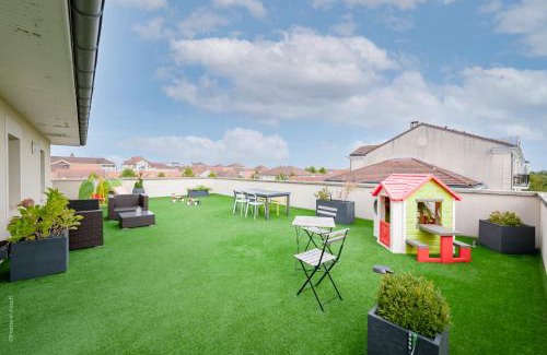Bussy-Saint-Georges Apartment | Superb family duplex clos to Disneyland