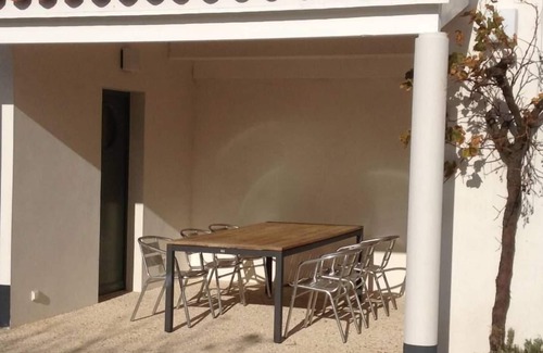 Ile-d'Aix House | Superb family home close to the beach, stylish and pleasant to live in.