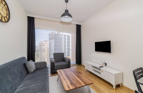Kepez Apartment | Superb Flat with Shared Pool in Kepez