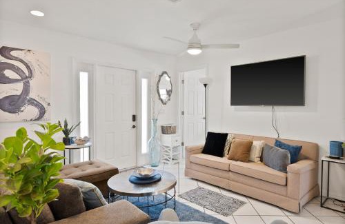 Bonita Shores House | Superb Holiday Villa with a Pool in Bonita Springs